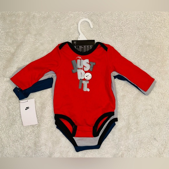 New Nike 3pc Long Sleeve Bodysuits - Picture 7 of 7
